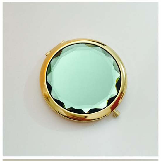 Crystal Mirror Compact